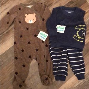 Carter’s fleece baby